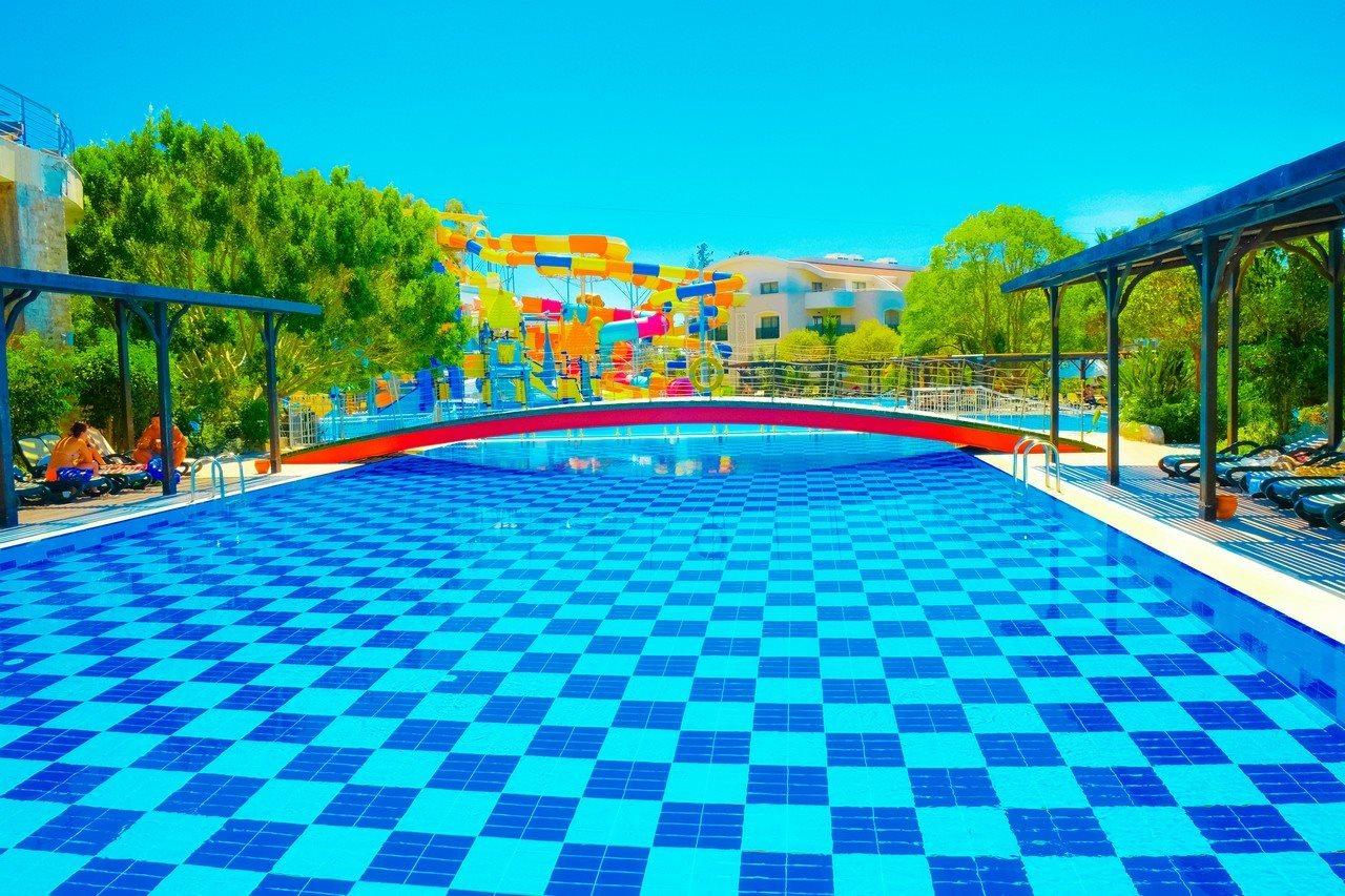 Horus Paradise Resort Side Esterno foto